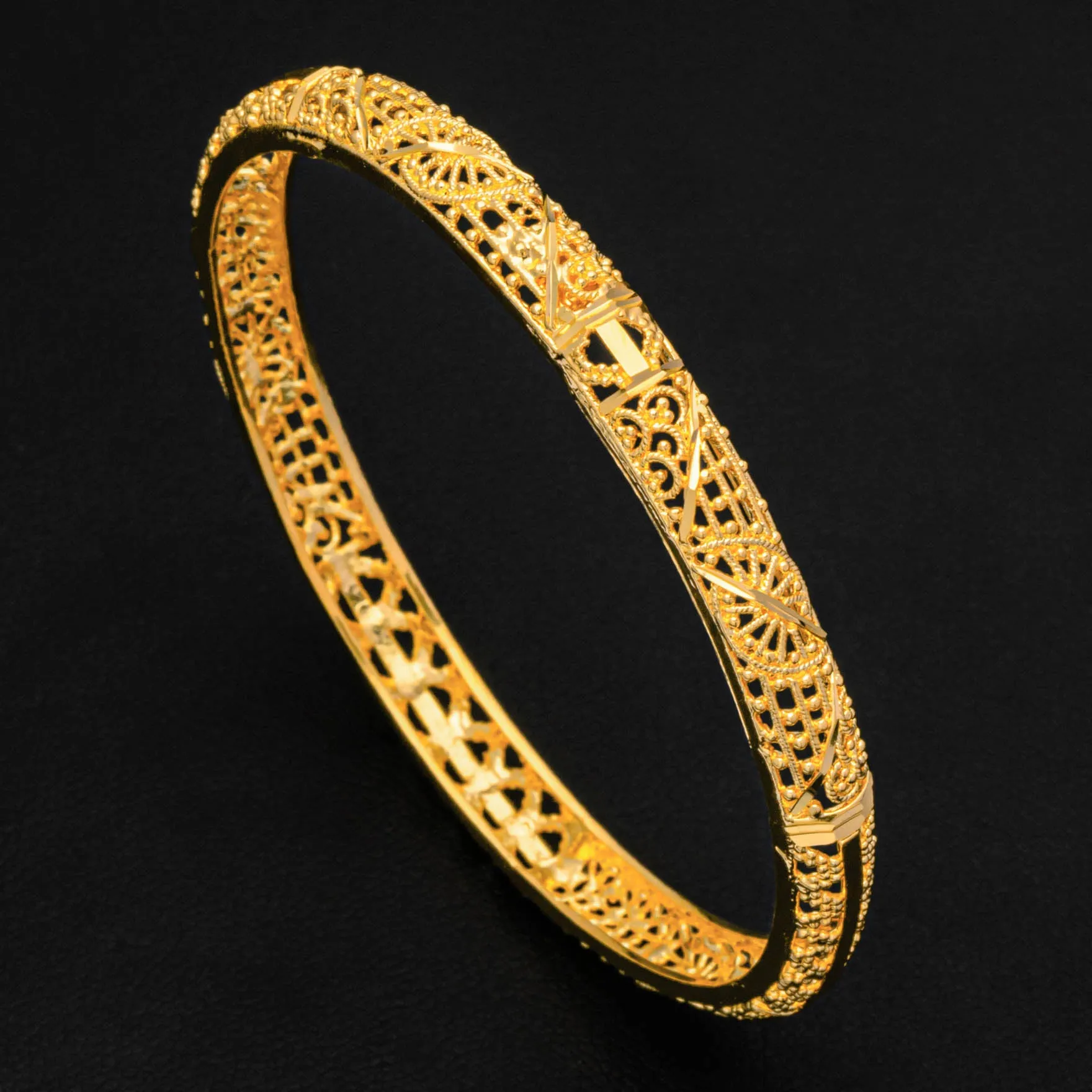 GOLDEN BANGLE PGB37-571